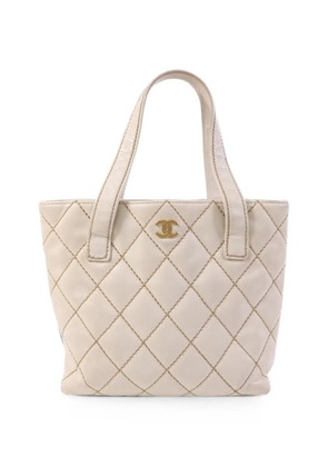 CHANEL Pre-Owned Vivian interlocking-CC tote bag - Neutrals