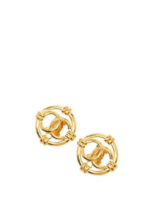 CHANEL Pre-Owned 1980-1990 CC Gold Plated Round Clip On Earrings costume earrings