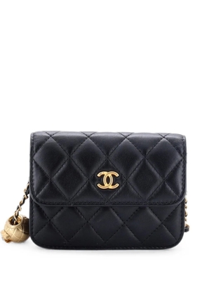CHANEL Pre-Owned Pearl Crush Flap Clutch with Chain Quilted Lambskin Mini crossbody bag - Black