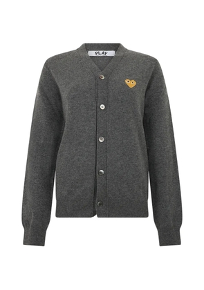 Comme Des Garçons Play heart-patch V-neck cardigan - Grey