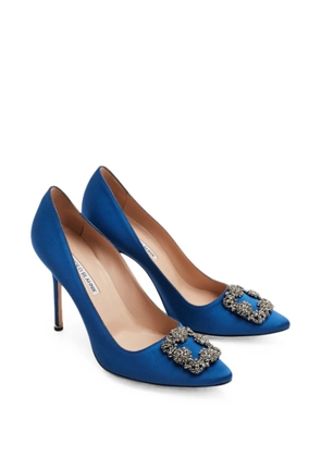 Manolo Blahnik Hangisi crystal-buckle pumps - Blue