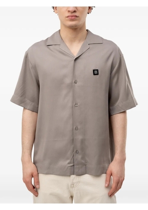 HUGO logo-patch short-sleeve shirt - Grey