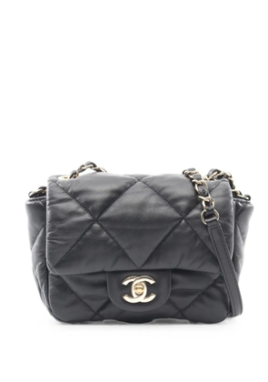 CHANEL Pre-Owned 2020-2021 Matelassé shoulder bag - Black