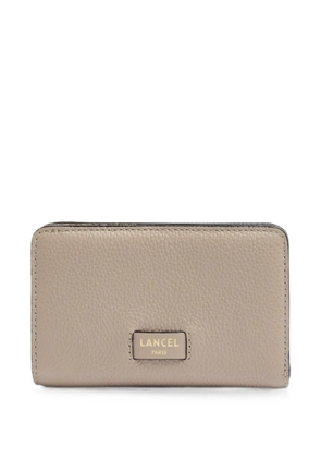 Lancel Ninon grained wallet - Neutrals