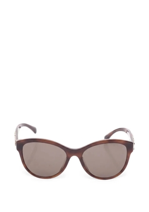 CHANEL Pre-Owned 1986-1988 cat-eye frame sunglasses - Brown