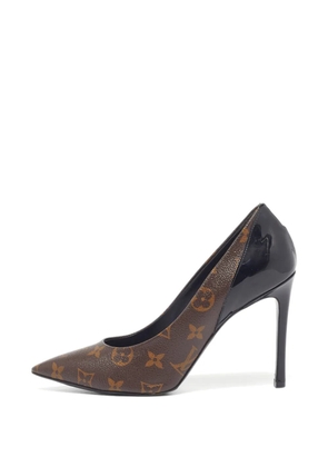 Louis Vuitton Pre-Owned Urban Twist Monogram-pattern heeled pumps - Brown