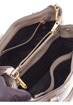 Prada Pre-Owned 2010s Vitello Daino leather handbag - Grey