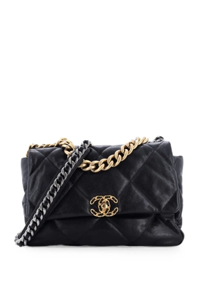 CHANEL Pre-Owned 19 Flap Bag Quilted Shiny Crumpled Calfskin Large shoulder bag - Black