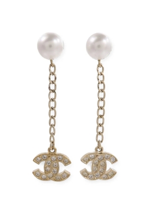 CHANEL Pre-Owned CC metal crystal-embellished drop earrings - Gold