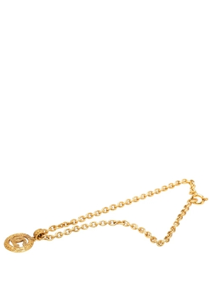 CHANEL Pre-Owned 2004 CC Gold Plated Round Pendant Necklace costume necklace