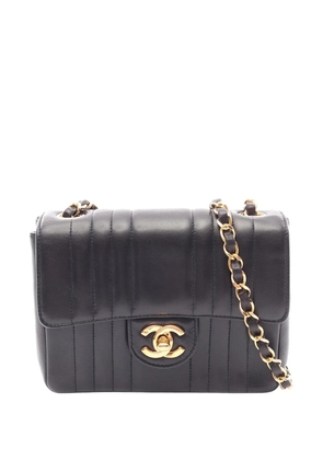 CHANEL Pre-Owned 1991-1994 Mini CC Vertical Quilt Lambskin Mademoiselle Chain Flap crossbody bag - Black