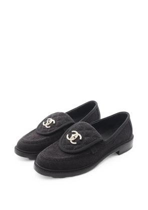 CHANEL Pre-Owned 1986-1988 ribbed CC turn-lock loafers - Black