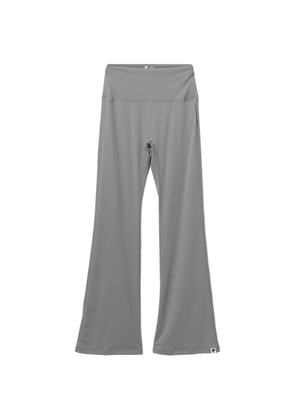 APEE™ by *A BATHING APE® flared performance legging - Green