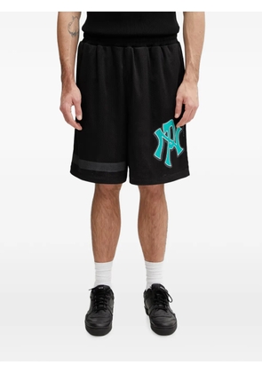 NO PROBLEMO mesh logo-patch oversized shorts - Black