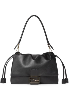 FENDI medium Mamma Baguette shoulder bag - Black