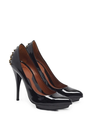 Alexander McQueen Pre-Owned studded pointed-toe pumps - Black