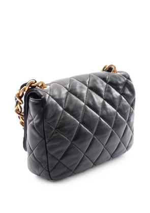 CHANEL Pre-Owned matelassé chain shoulder bag - Black