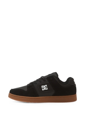 DC Shoes Manteca 4 logo-patch panelled sneakers - Black