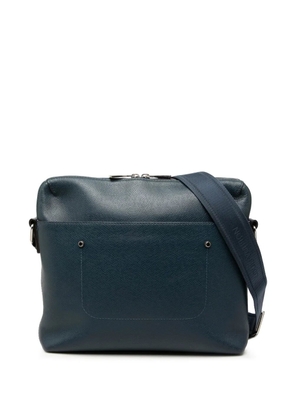 Louis Vuitton Pre-Owned 2015 Taiga Grigori PM crossbody bag - Blue