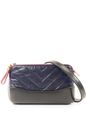 CHANEL Pre-Owned Gabrielle chevron-quilted shoulder bag - Blue