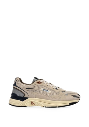 Autry Hyperway mesh-panel low-top sneakers - Neutrals