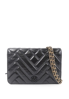 CHANEL Pre-Owned quilted CC chain wallet - Black