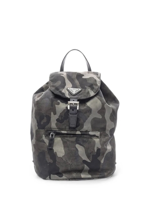 Prada Pre-Owned 2010s camo-pattern leather backpack - Grey