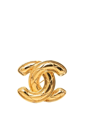 CHANEL Pre-Owned 1970-1980 CC Gold Plated Quilted Brooch costume brooch