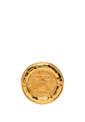 CHANEL Pre-Owned 1970-1980 Gold Plated 31 Rue Cambon Round Brooch costume brooch