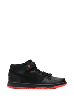 Nike Dunk Mid Pro SB sneakers - Black