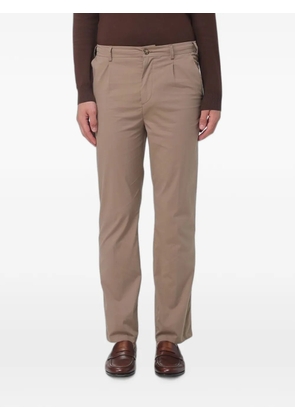 BROOKSFIELD pleat-detail chino trousers - Brown