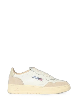 Autry Medalist Low panelled sneakers - White