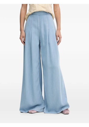 Blugirl flower-detail pleated jeans - Blue