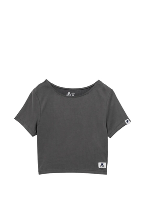 APEE™ by *A BATHING APE® logo-patched crop T-shirt - Grey