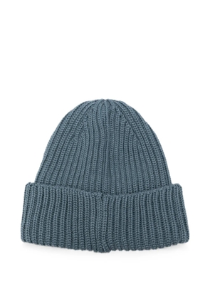 C.P. Company Goggle-detail ribbed beanie hat - Blue