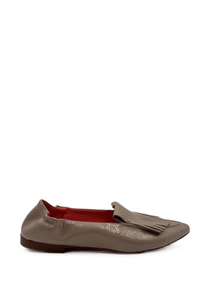 KROLL leather pointed-toe loafers - Neutrals