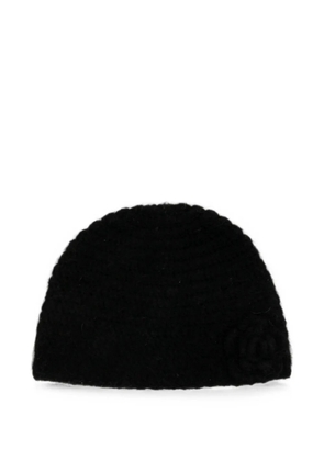 ROCKFISH flower-detail crochet beanie hat - Black