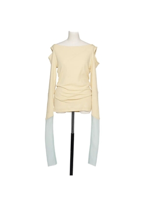 Muller Of Yoshiokubo Diagonal cold-shoulder long-sleeve top - White