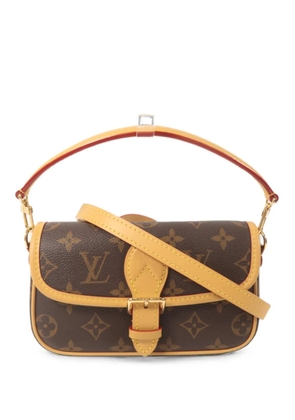 Louis Vuitton Pre-Owned Nano Diane Monogram shoulder bag - Brown
