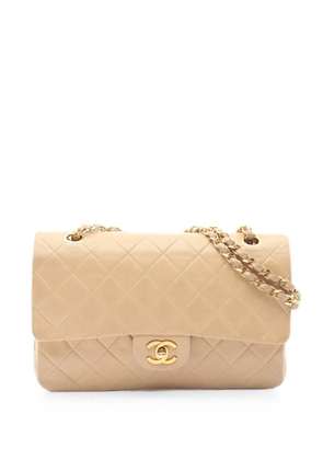 CHANEL Pre-Owned 1984-1986 matelassé double flap shoulder bag - Neutrals
