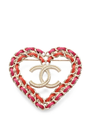 CHANEL Pre-Owned 1986-1988 interlocking CC heart brooch - Gold