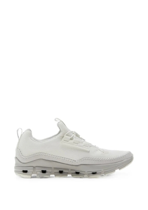 On Cloudaway mesh sneakers - White