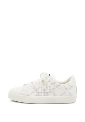 Burberry Pre-Owned Westford perforated sneakers - White