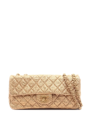 CHANEL Pre-Owned 2006-2008 Matelassé chain shoulder bag - Gold