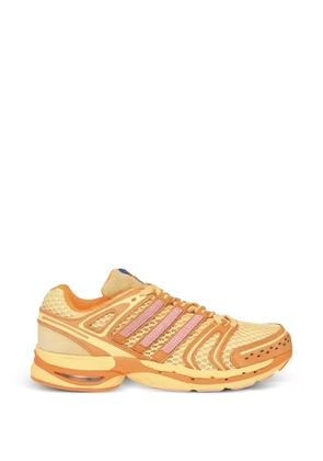 adidas x UNheardof Adistar Control 5 Piggy Runner 2.0 sneakers - Yellow