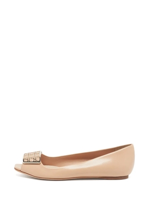 Christian Dior Pre-Owned Cannage plaque ballet flats - Neutrals
