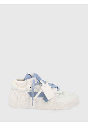 Off-White Arrow Low-Top Sneakers in Grained Leather with Perforated Toe