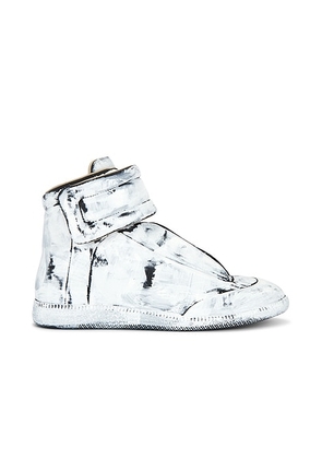 Maison Margiela Future High-top Sneaker in Black & Mat Bianchetto - White. Size 46 (also in 42, 43, 45).