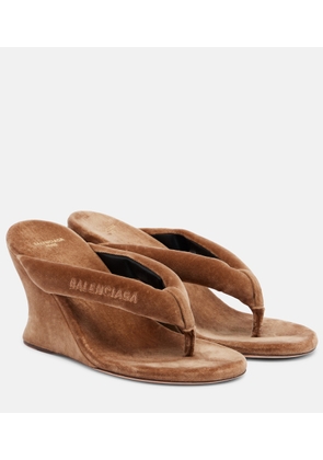 Balenciaga Gaeta velvet wedge thong sandals