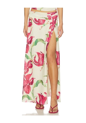 SOVERE Azalea Skirt in Cream. Size S. Also in XS, M, L, XL.